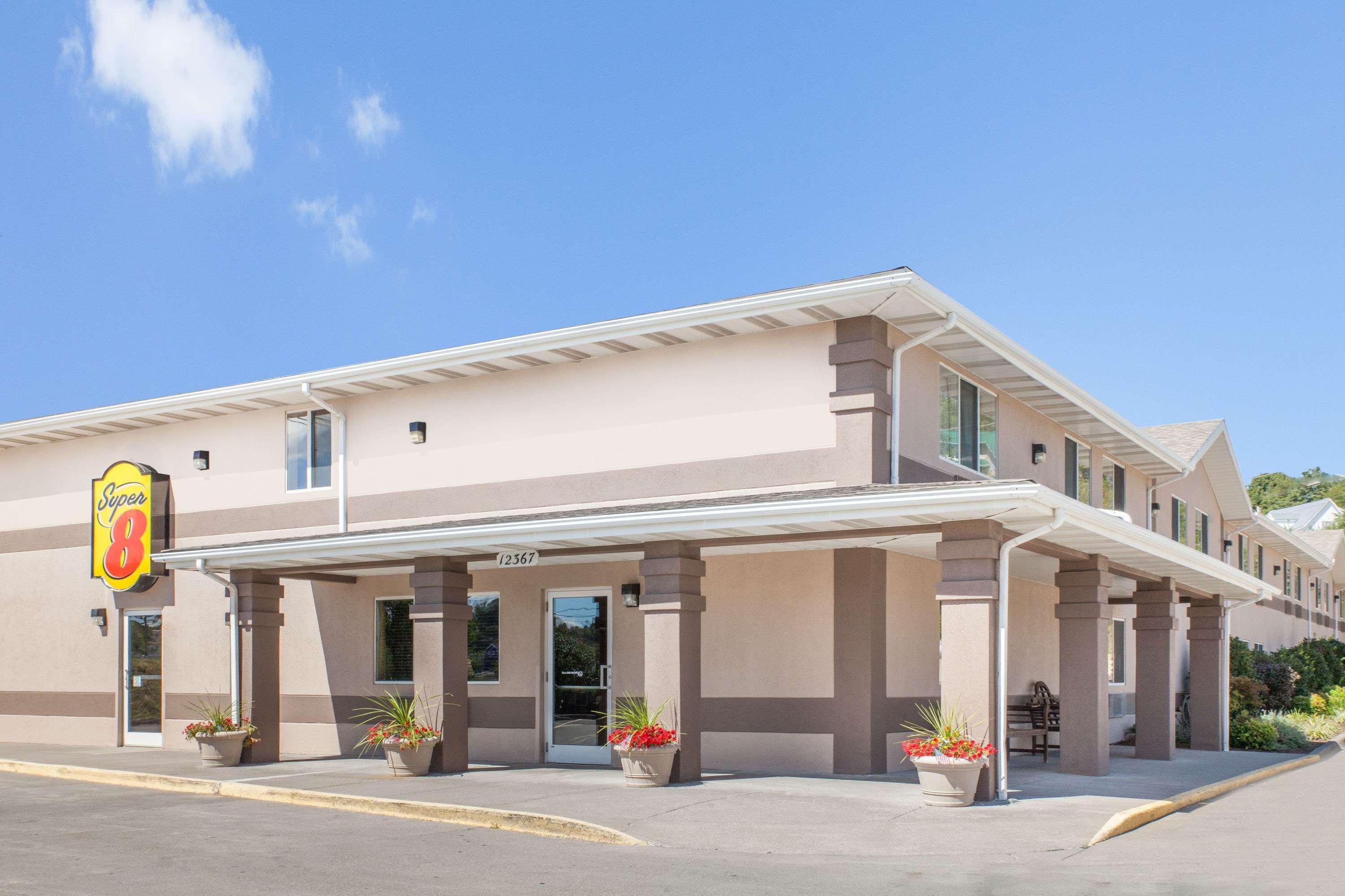Super 8 By Wyndham Richlands/Claypool Hill Area Pounding Mill Exterior foto